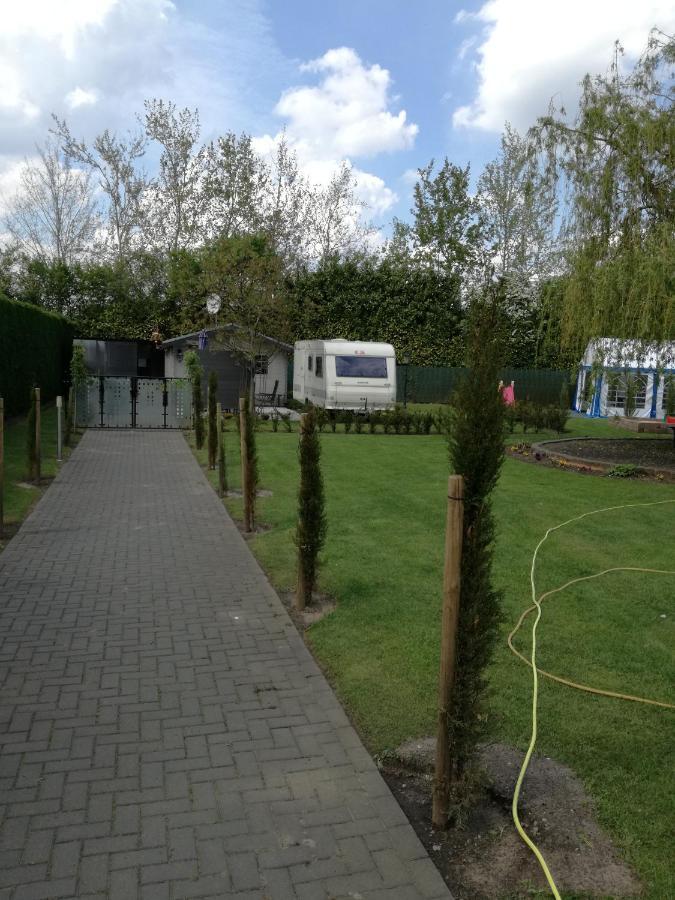 Urlaub Machen Direkt Am Irland Das Kinderparadies In Twisteden Im Grossen Garten Bei Privatleute Fur Maximal Sechs Personen Kevelaer Buitenkant foto